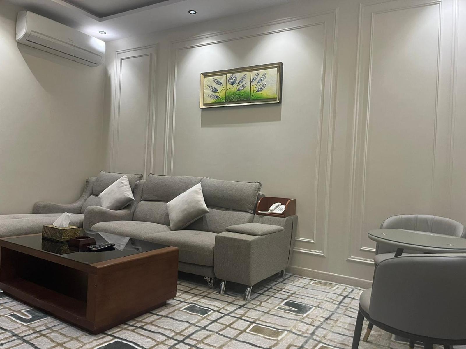 Nourth House Aparthotel Al Qurayyat Esterno foto