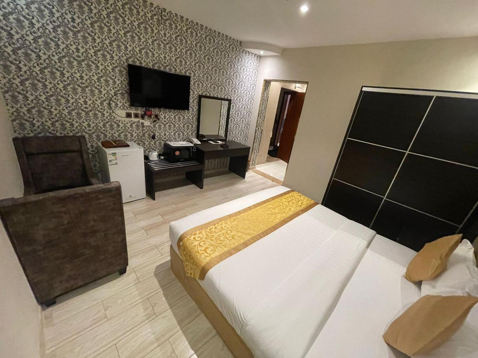 Nourth House Aparthotel Al Qurayyat Esterno foto